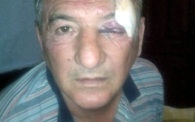 Тукли га двојица и партијски шеф